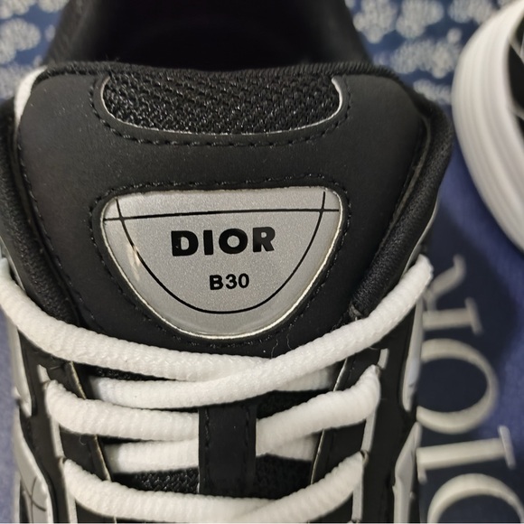 DIOR B30 Black&White Sneakers - Picture 10 of 10